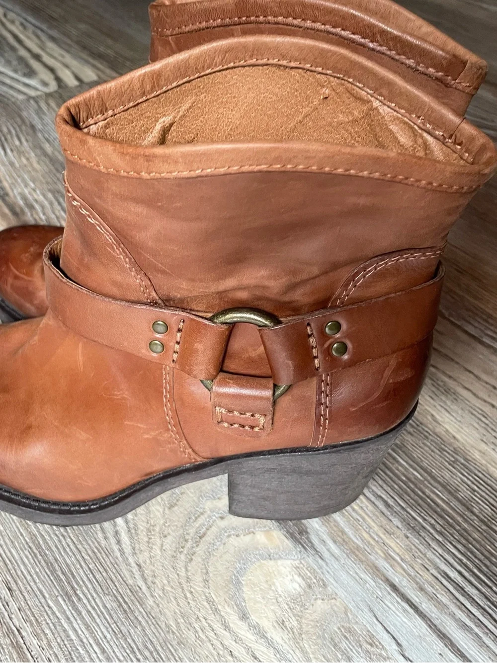 Lucky Brand Women's Tan Leather Ankle Boot with Buckle Detail, Iconic Y2K Style